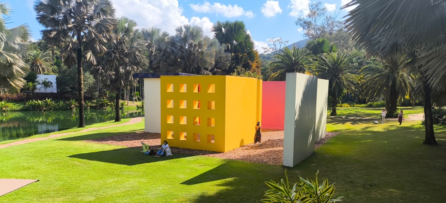 Colombianos en Belo Horizonte (Estado de Minas Gerais) y alrededores visitaron el Museo y Jardín botánico de Inhotim